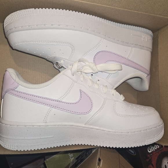 Nike Air Force 1s BRAND NEW - Picture 3 of 3